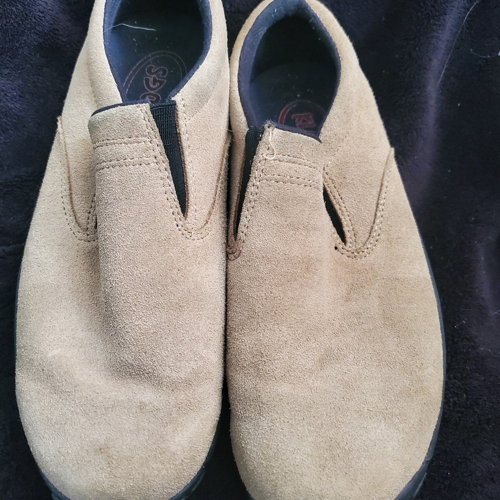LANDS' END Klogs Tan Suede Shoes Size 8M Casual Walking